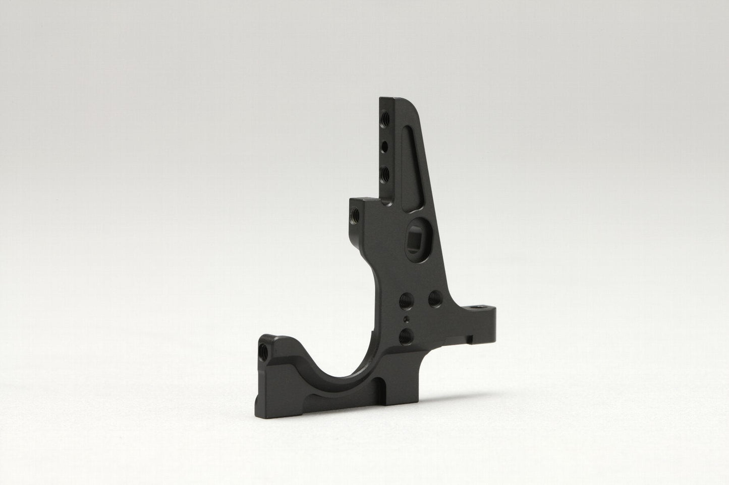 S4-002RRA Yokomo Aluminum Rear Bulk Head (Right)