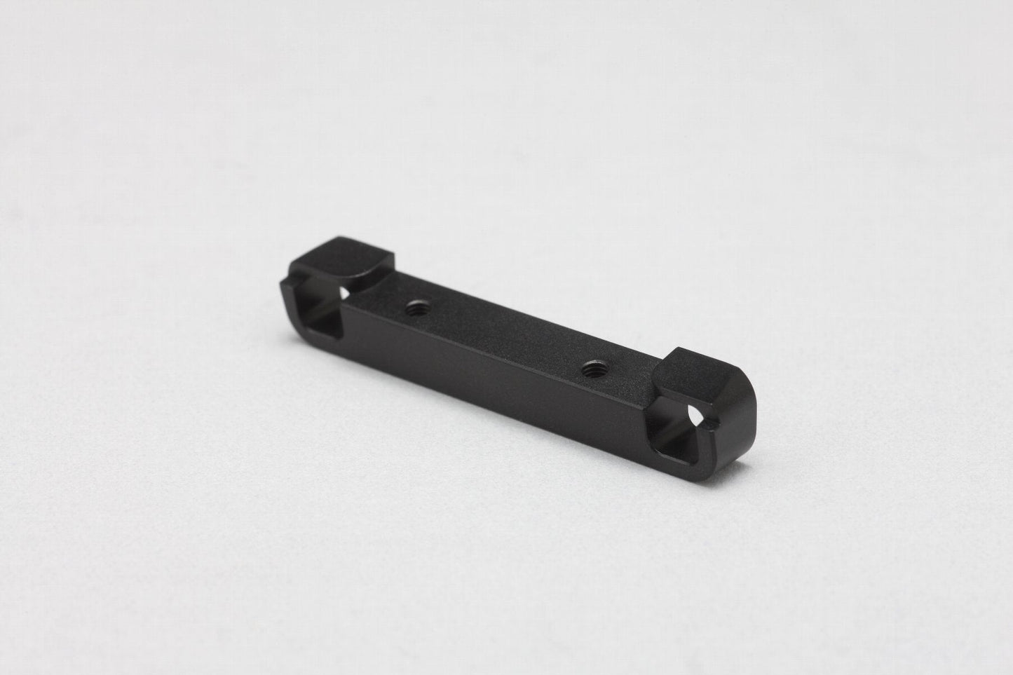 S4-300FRA Yokomo Aluminum Front Suspension Mount (FR)
