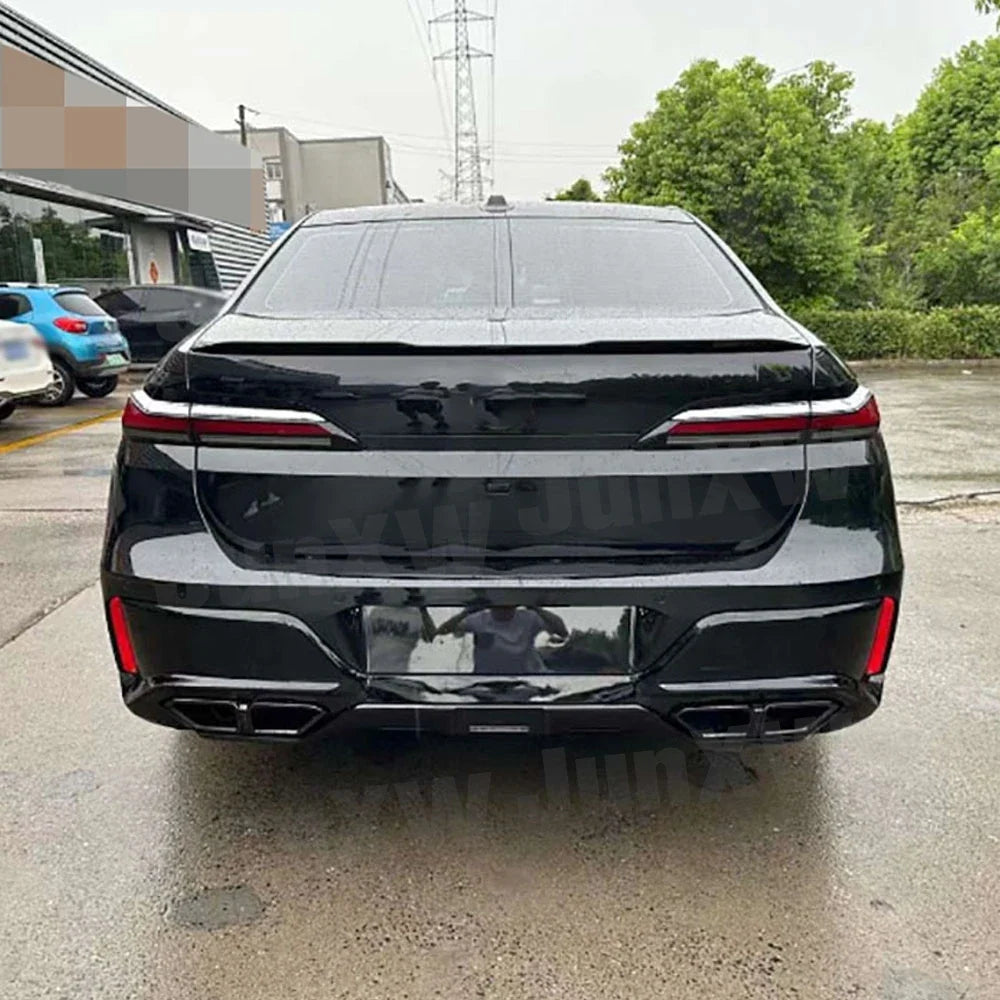 ABS Body Kits Three section Front Lip Rear Lip Top Wing Tail Wing Side Skirt Black Throat for BMW 7 Series G70 Sport 2023+