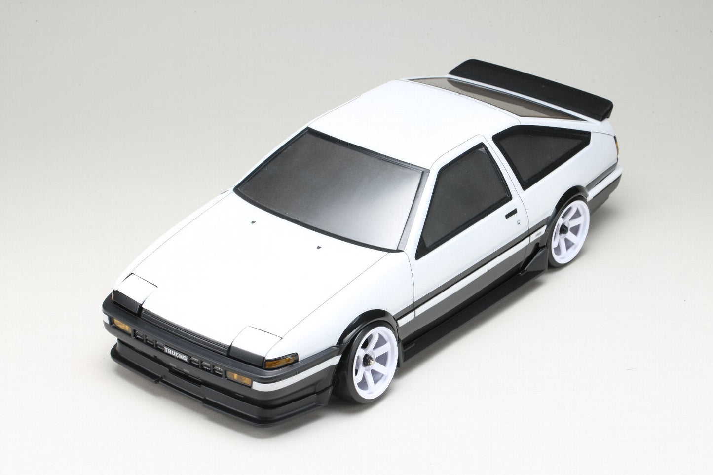 SD-AE86T3P Yokomo Toyota Sprinter Trueno AE86 3-Door Aero Parts Set