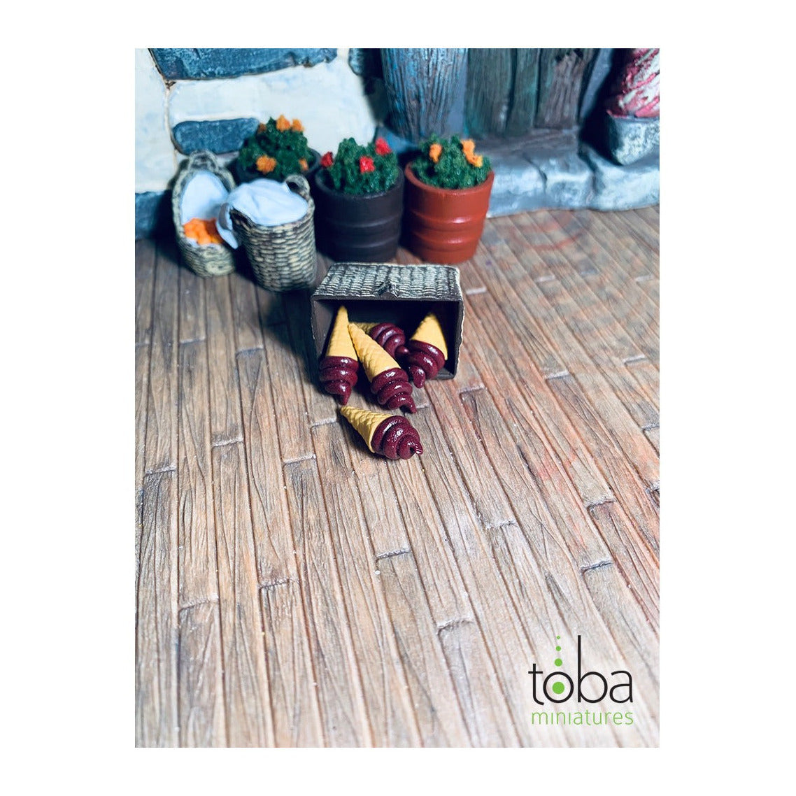Toba Miniatures 1025 1/12 Scale Chocolate Ice Cream Cones (5)