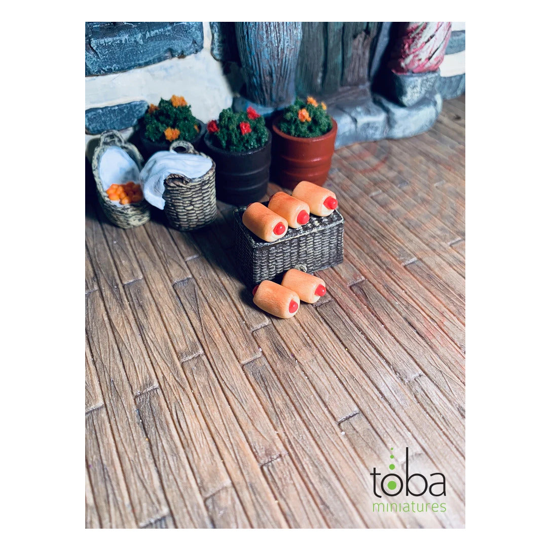 Toba Miniatures 1051 1/12 Scale Sausage Rolls (5)