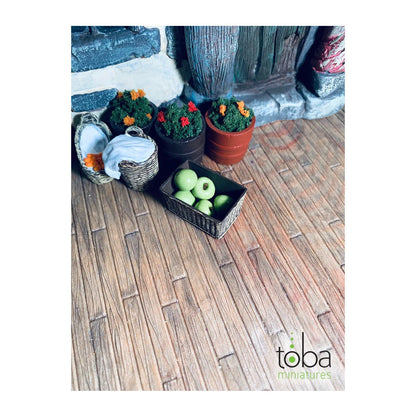 Toba Miniatures 1055 1/12 Scale Green Apples (5)