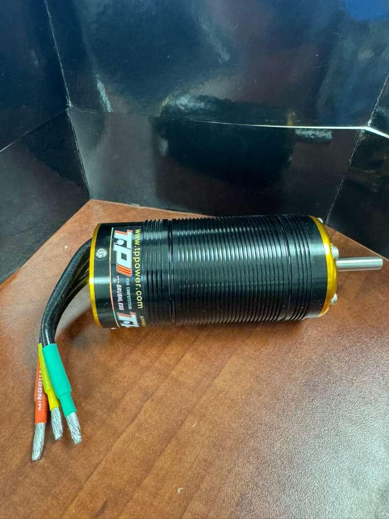 TP Power 5870 900kv 8MM 8S Brushless Motor Drag Speedruns Bashing