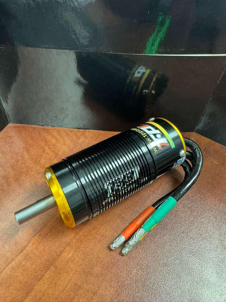 TP POWER 4060CM 3500kv 8MM MOTOR Brushless Motor ( up to 5s )