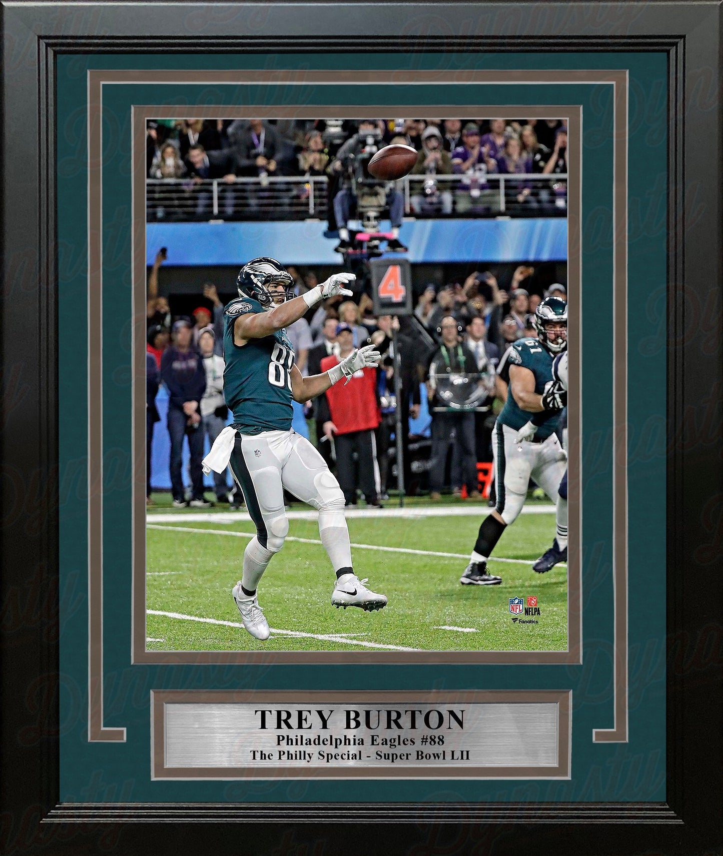Trey Burton Philadelphia Eagles Super Bowl LII Philly Special TD Throw 8x10 Framed Football Photo