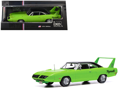 1970 Plymouth Road Runner Superbird Green with Black Vinyl Top 1/43 Diecast Model by IXO Models  free shipping USA