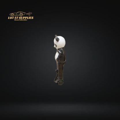 Street Weapon Panda Figure Riding Board 1:64