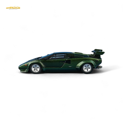 FindClassically Countach LP5000S Canepa Green 1:64
