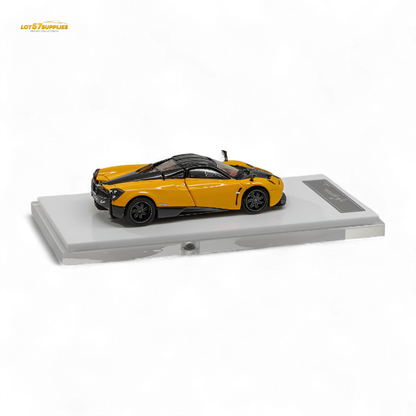 HKM Premium Huayra Coupe 2014 Orange Yellow 1:64