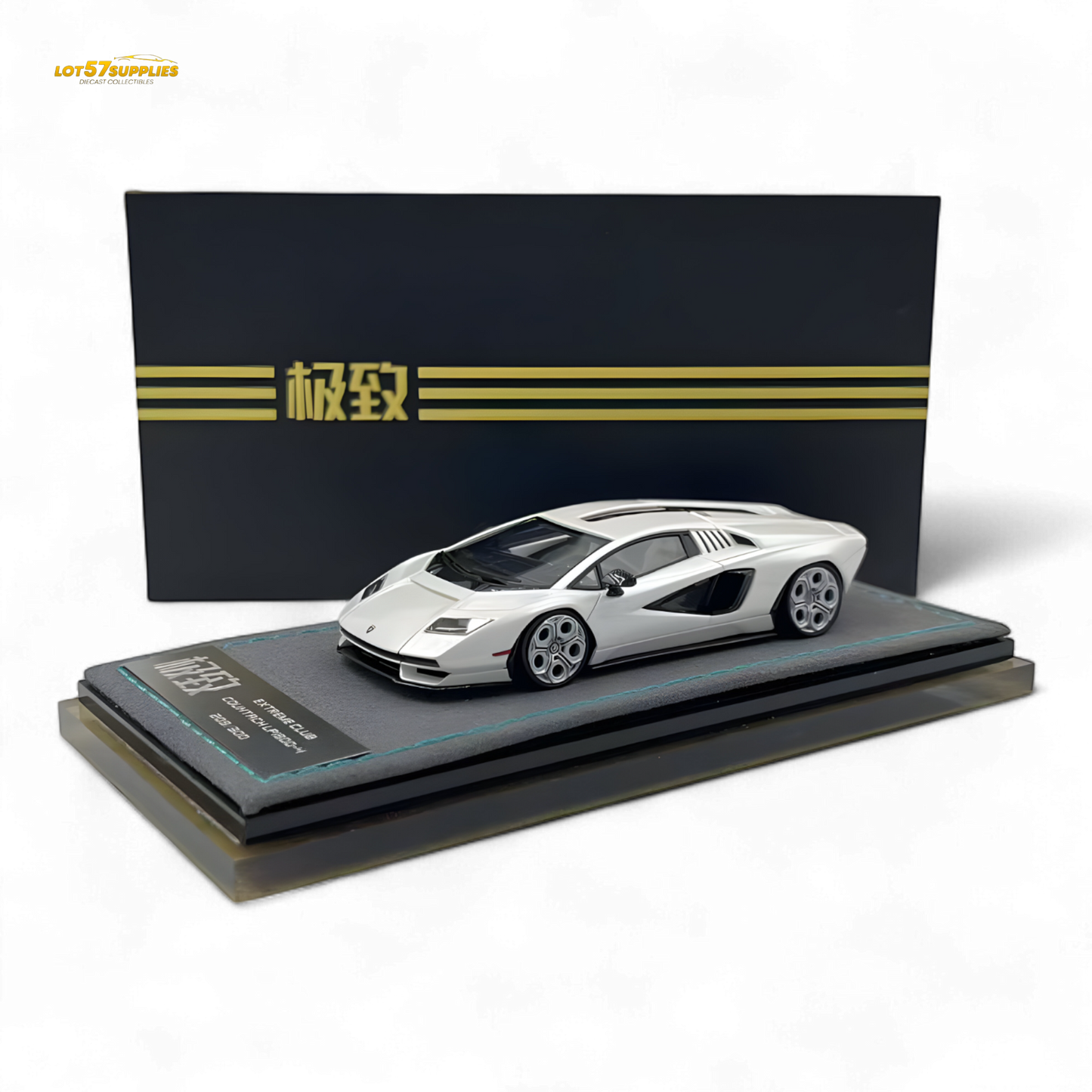 Extreme Club 1:64 Countach LPI800-4 - White - Resin 1:64