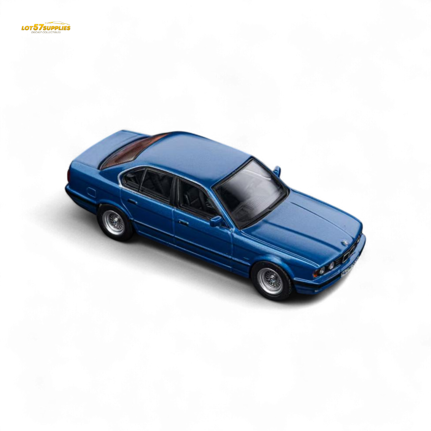 (Pre-Order) DCM BMW E34 5-Series Sedan - Avis Metallic Blue 1:64