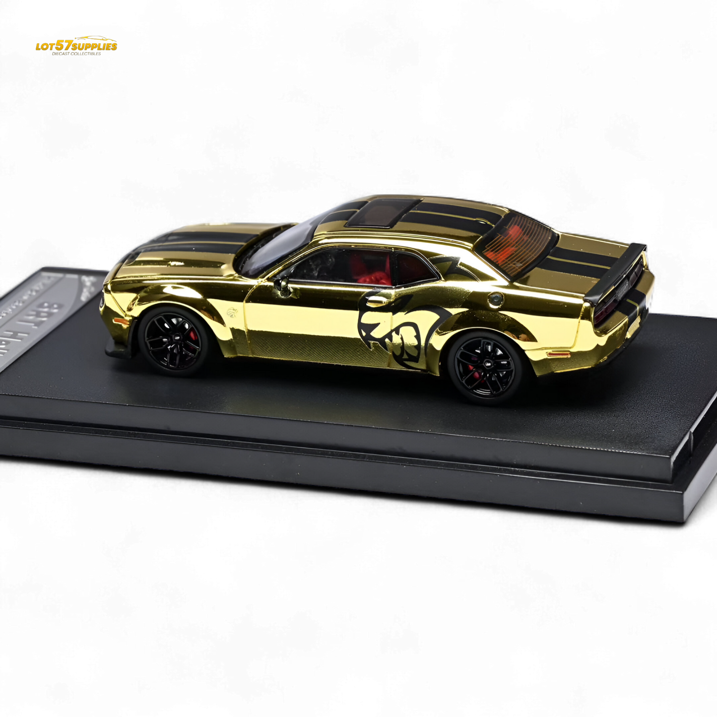 (Pre-Order) Stance Hunters Dodge Challenger SRT Hellcat - Gold 1:64