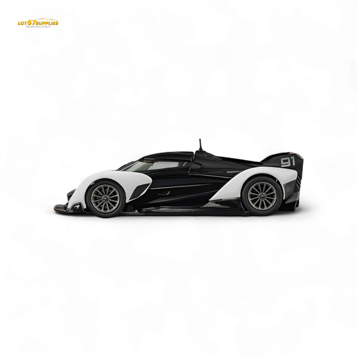 (Pre-Order) CM Model McLaren Solus GT - Black White 1:64