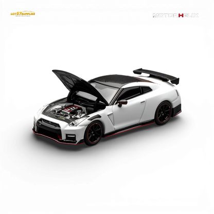(Pre-Order) Motorhelix Nissan GT-R NISMO R35 Special Edition 2022 - Brilliant White Pearl 1:64