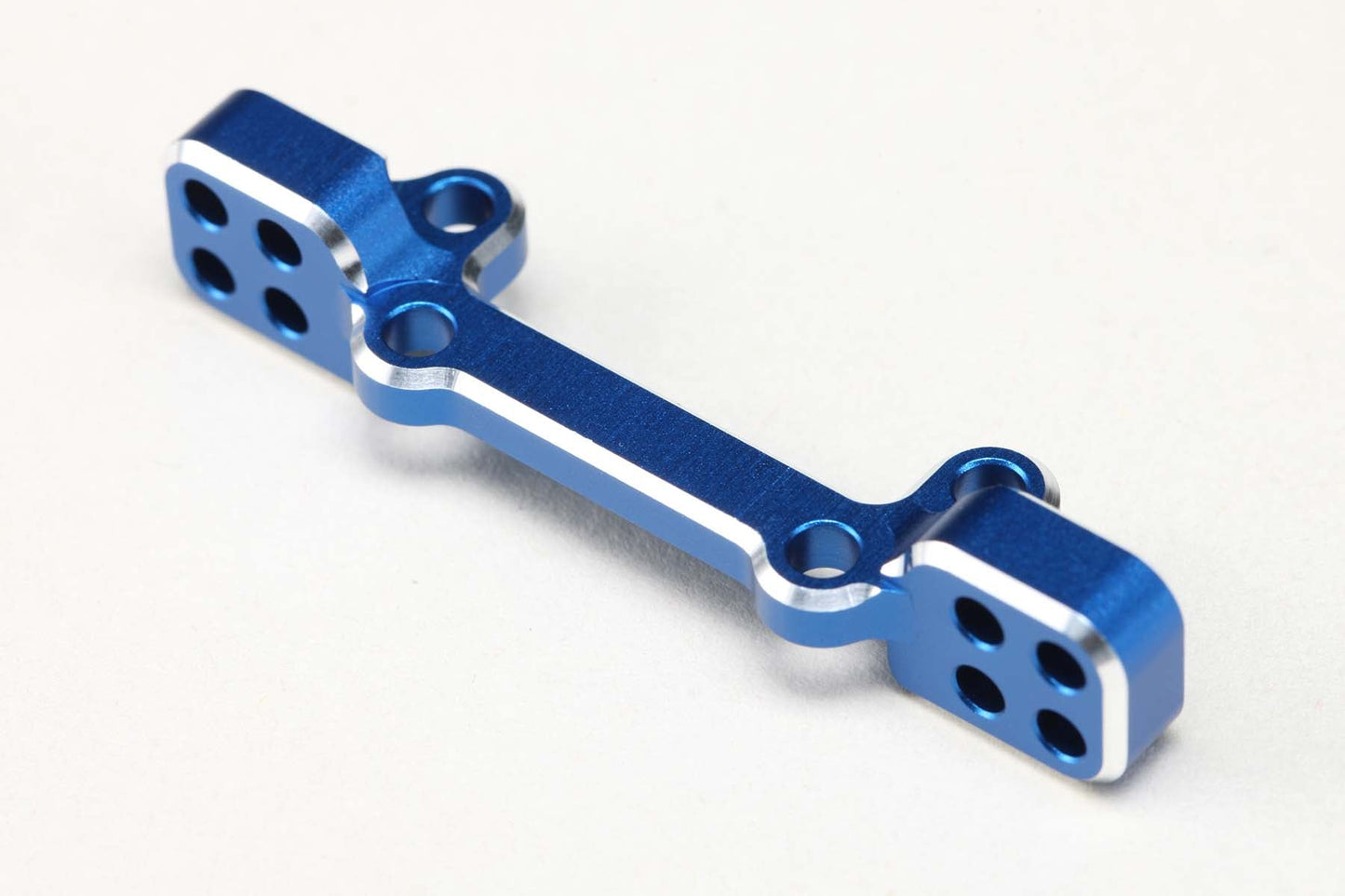 Y2-202UMBL Yokomo Aluminum Upper Arm Mount (Blue)
