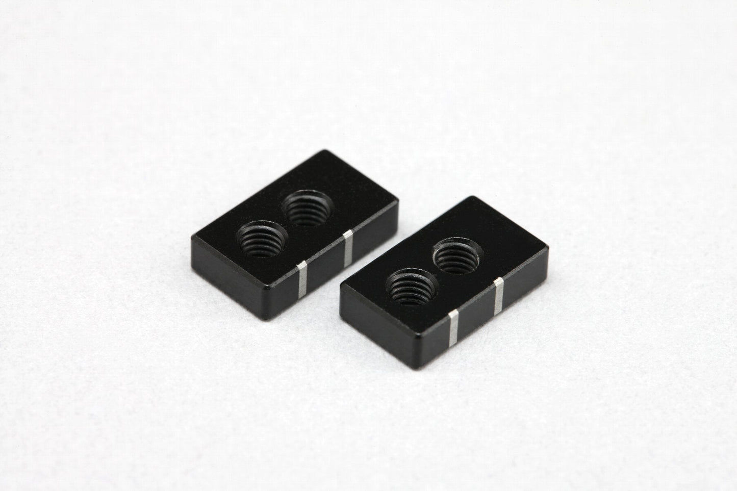 Z2-S8TA Yokomo Aluminum Shock Mounting Nut (2)