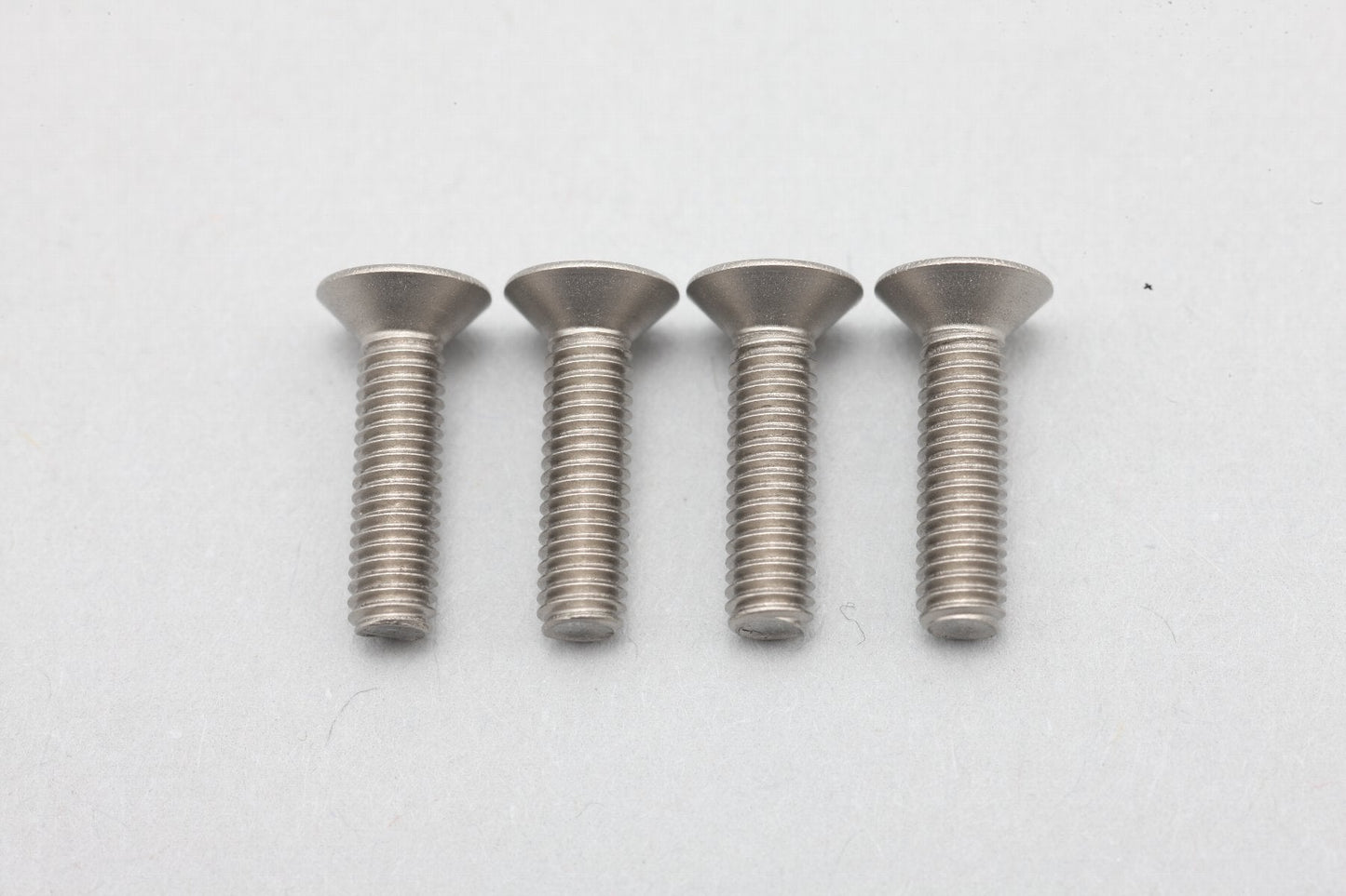 ZC-F312TA Yokomo M3x12mm Titanium Flat Head Socket Screw (4)