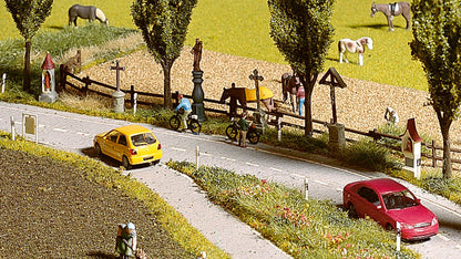 Noch 14870 HO Scale Christian Symbols Accessories Set