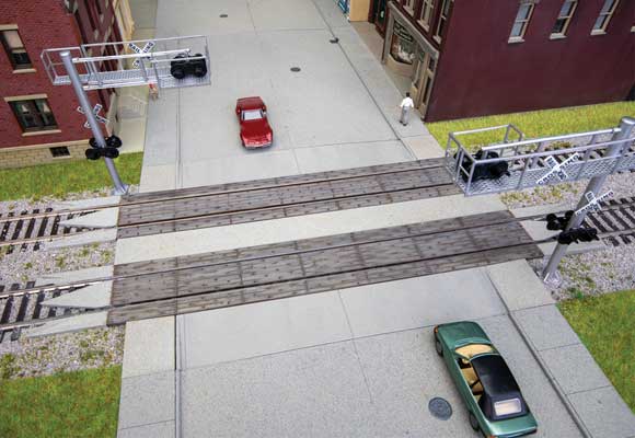 Walthers Track 83113 HO Modern Wood Grade Crossing Kit