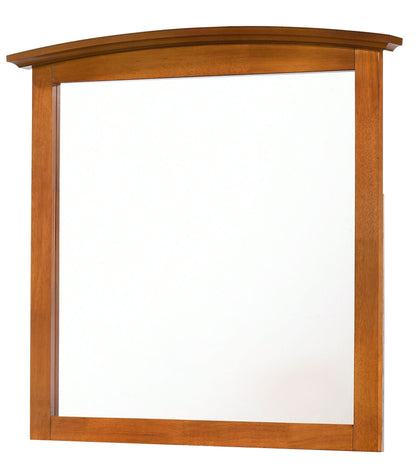 Elegant Wall Mirror by Couch.com