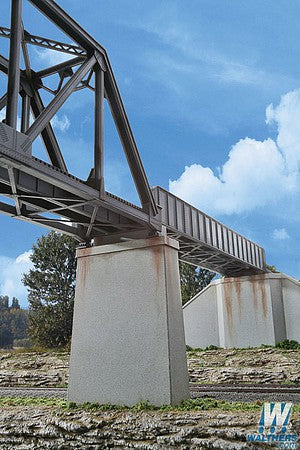 Walthers Cornerstone 4550 HO Single-Track Bridge Concrete Piers