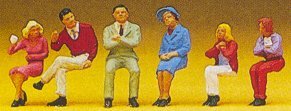 Preiser 10096 HO Scale Pedestrians Seated #2