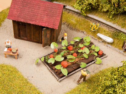 Noch 13219 HO Scale Garden Plot Deco Mini, 8 Pumpkin Vines