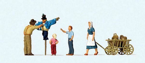 Preiser 10650 HO Scale Putting up the Scarecrow 4 Figures, Scarecrow