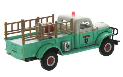 Greenlight 51470-C 1/64 Smokey Bear 1947 Dodge Power Wagon Fire Truck