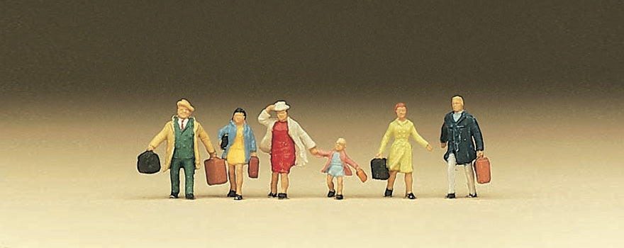 Preiser 79025 N Scale Family on a Journey Figure Set