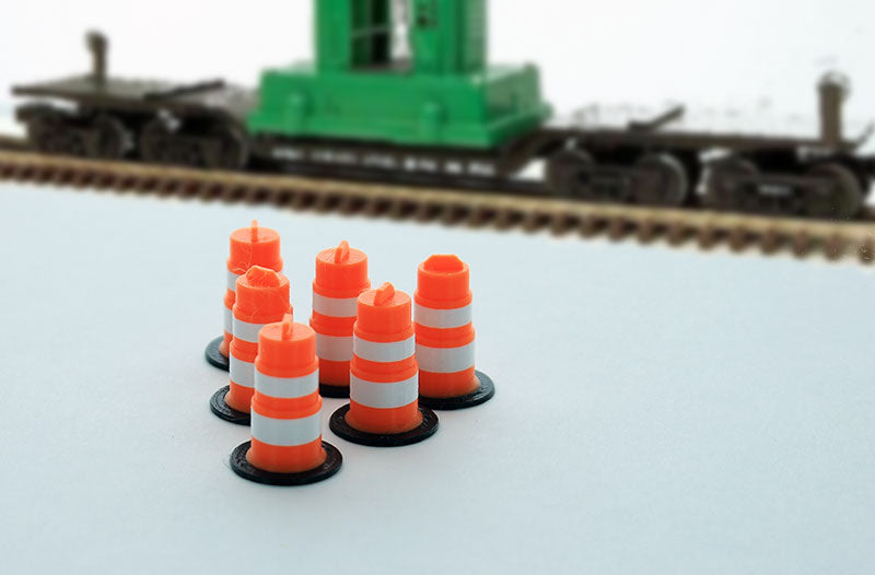 3D To Scale 43-105-OR 1/43 – Traffic Barrels 6pk Orange/White Props