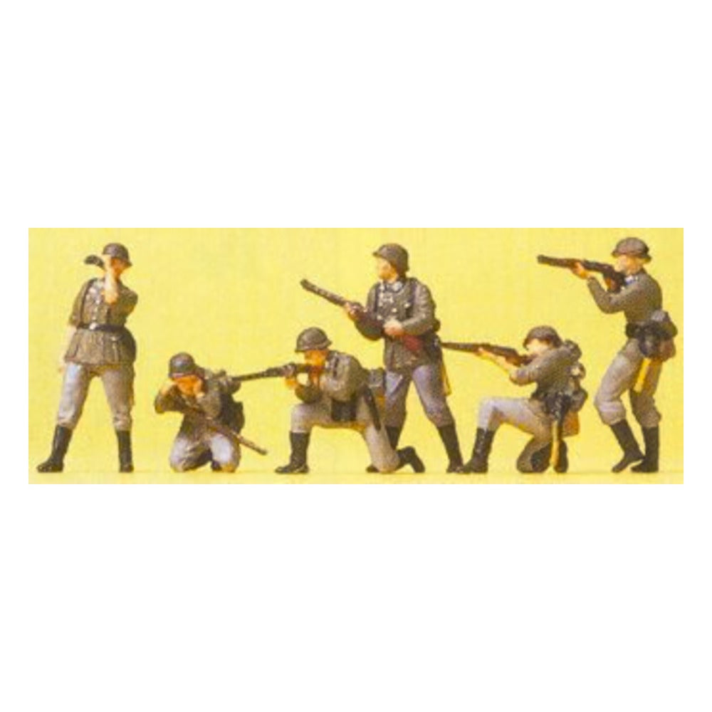 Preiser 16880 HO Scale Military - Former German Army WWII - Painted Figure Sets -- Combat Infantry Firing Weapons pkg(6)