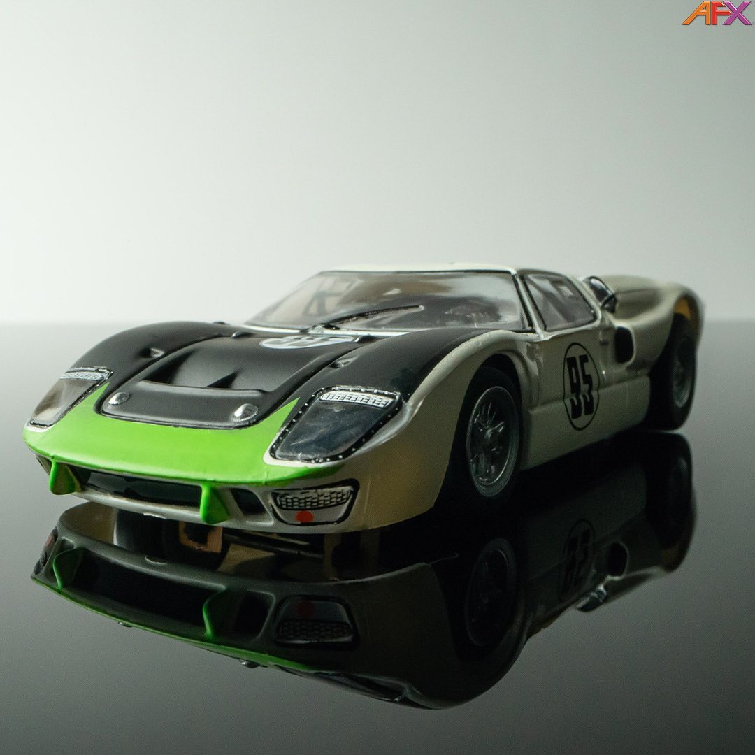 AFX 22056 Ford GT40 Mark II #95 Daytona Mega G+ HO Slot Car AFX22056