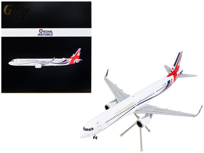 Airbus A321neo Commercial Aircraft "British Royal Air Force" White with United Kingdom Flag Graphics "Gemini 200" Series 1/200 Diecast Model Airplane by GeminiJets  free shipping USA