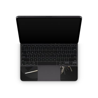 Josei 2 Dark - Apple Magic Keyboard for iPad Skin