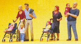 Preiser 10494 HO Scale Pedestrians Parents w/Children & Strollers