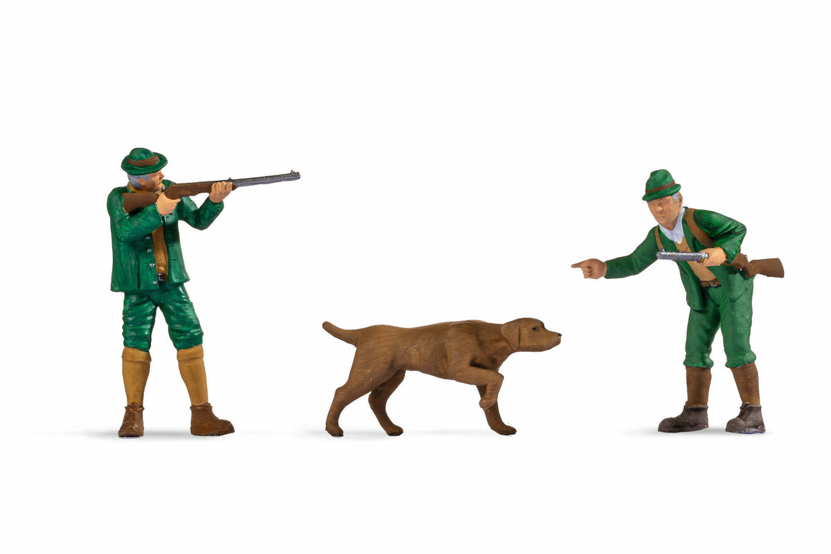 Noch 17842 O Scale Hunters Figure Set, 2 Hunters & Dog