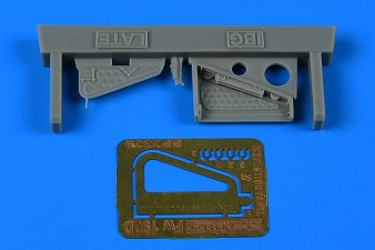 Aires 7379 1/72 Fw190D Late Inspection Panel For IBG