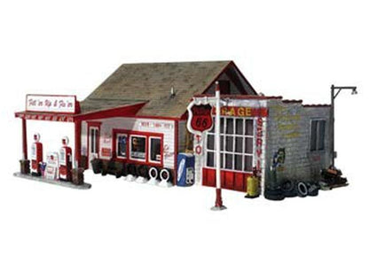 Woodland Scenics BR4922 N Fill'er Up & Fix'er Structure  Built-&-Ready