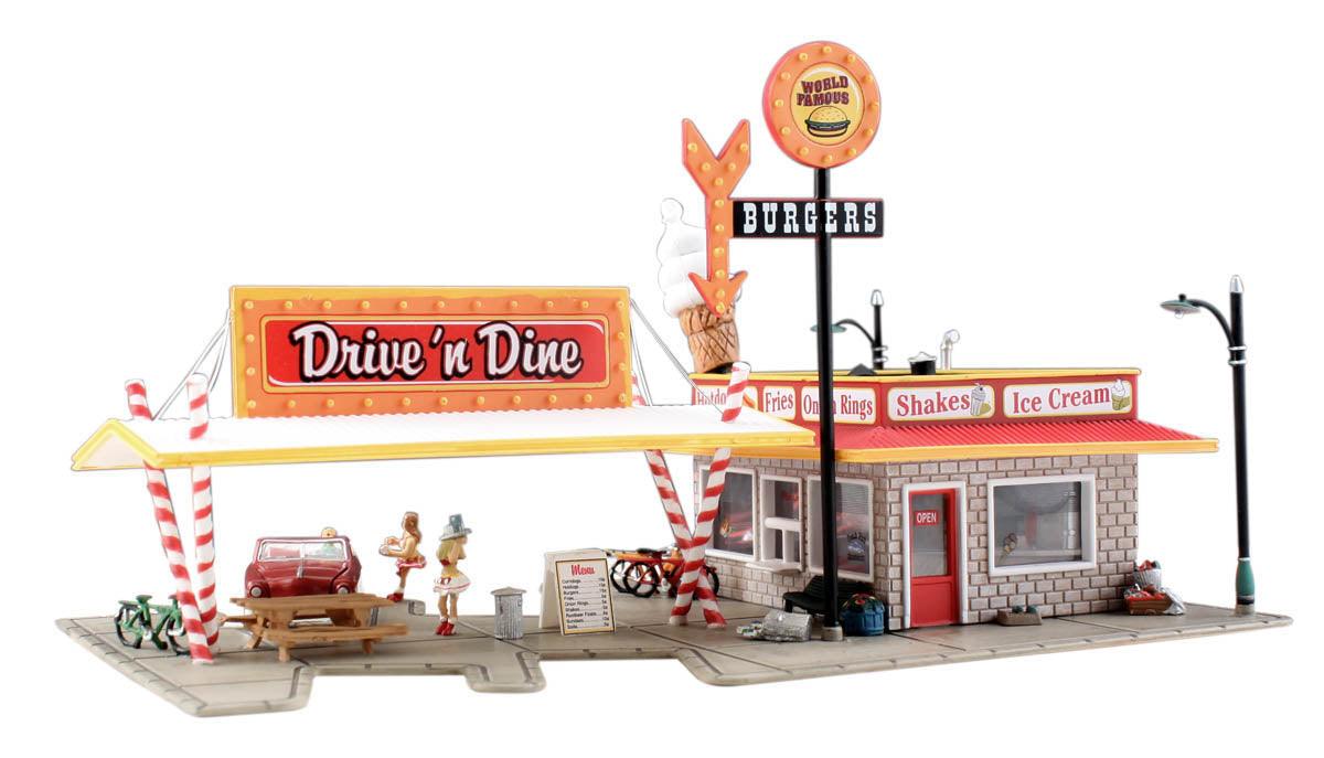 Woodland Scenics BR5029 HO Drive 'N Dine Structure  Built-&-Ready