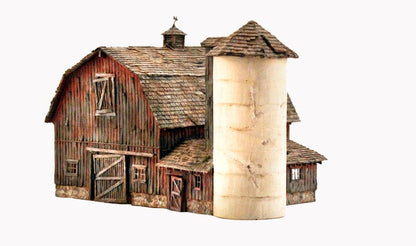 Woodland Scenics BR4932 N Old Weathered Barn N Structure  Built-&-Ready