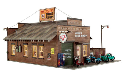 Woodland Scenics BR5846 O Deuce's Cycle Shop Structure Built-&-Ready