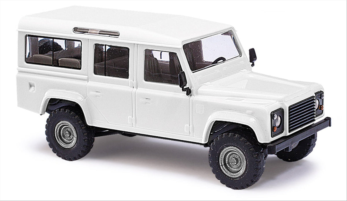 Busch 60209 HO Scale 1983 Land Rover Defender Kit, Unpainted