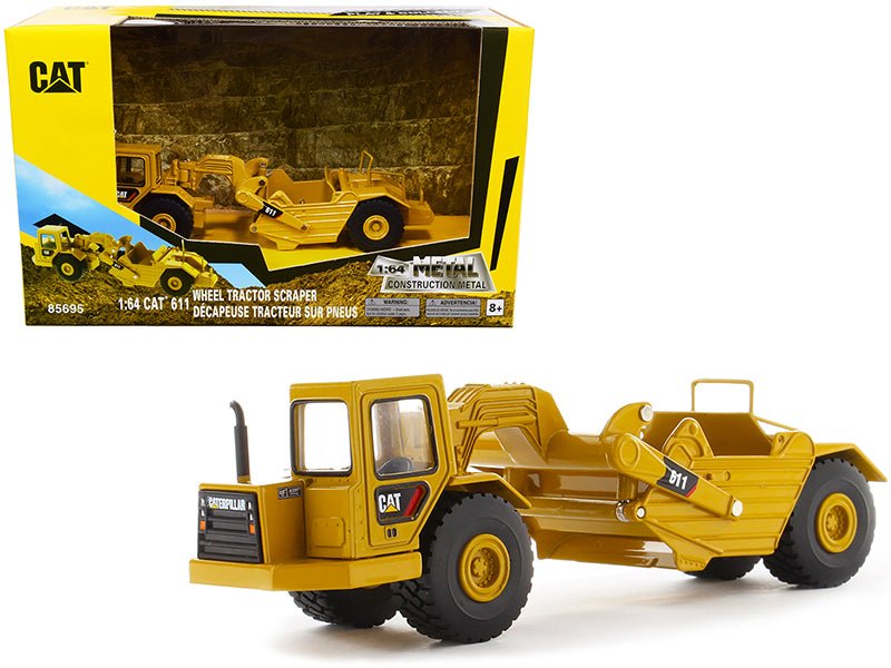 CAT Caterpillar 611 Wheel Tractor Scraper "Play & Collect!" Series 1/64 Diecast Model by Diecast Masters  free shipping USA