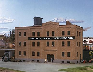 Walthers Cornerstone 3014 HO Scale Reliable Warehouse Kit