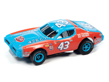 Auto World Richard Petty Dodge Charger Peterbilt 359 Rig Truck Trailer Ho Slot Car