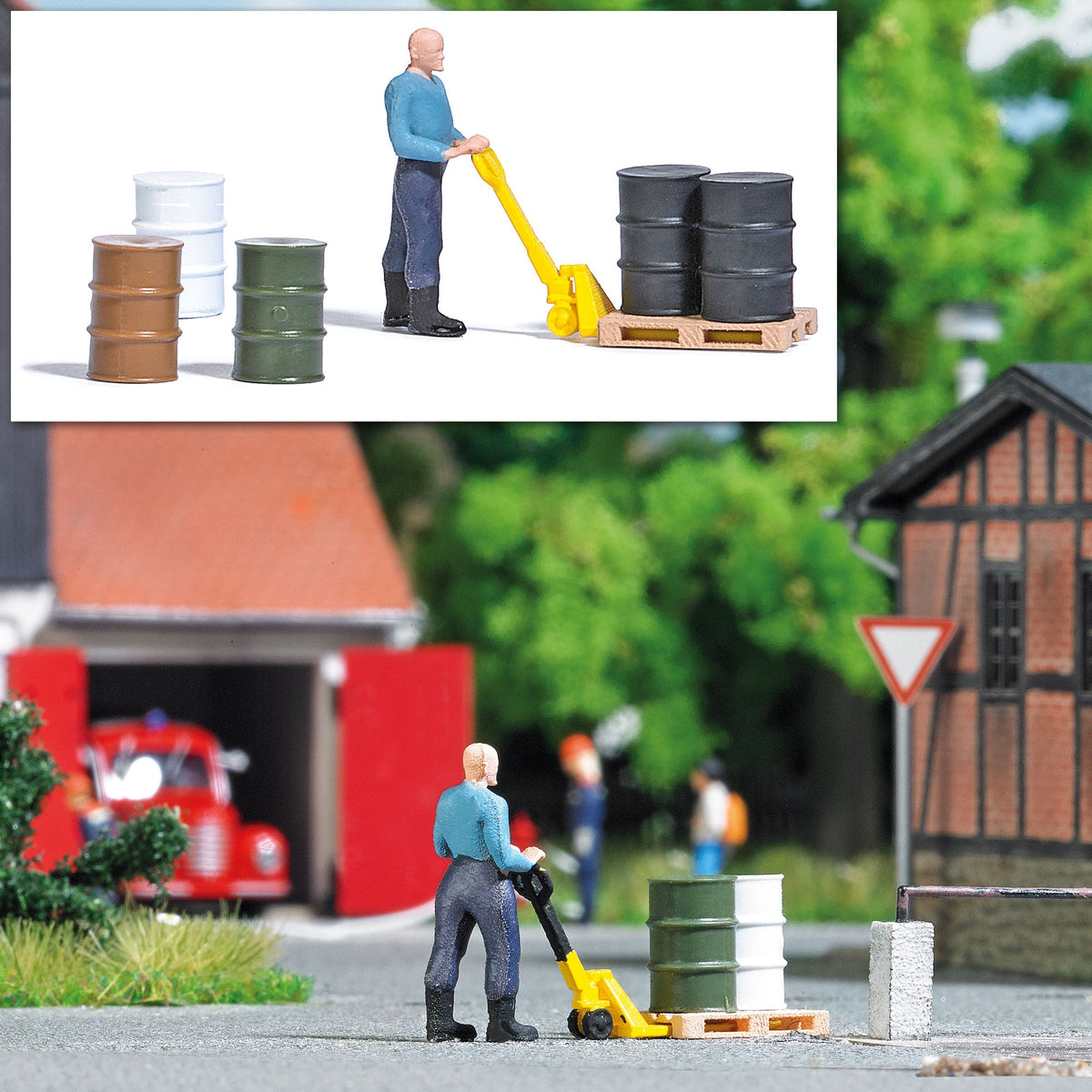 Busch 7809 HO Scale Pallet Jack Action Set with Figure