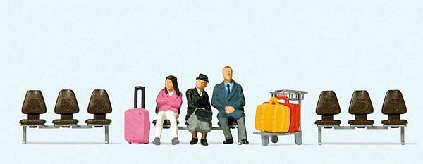 Preiser 10661 HO Scale Waiting Travelers #2 Figure Set