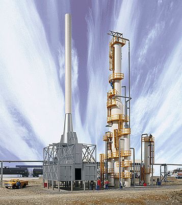 Walthers Cornerstone 3705 HO United Petroleum Refining Kit